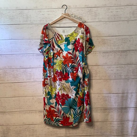 Signature by Robbie Bee Multi Hawaiian Floral Faux Wrap Plus Dress - Picture 1 of 10